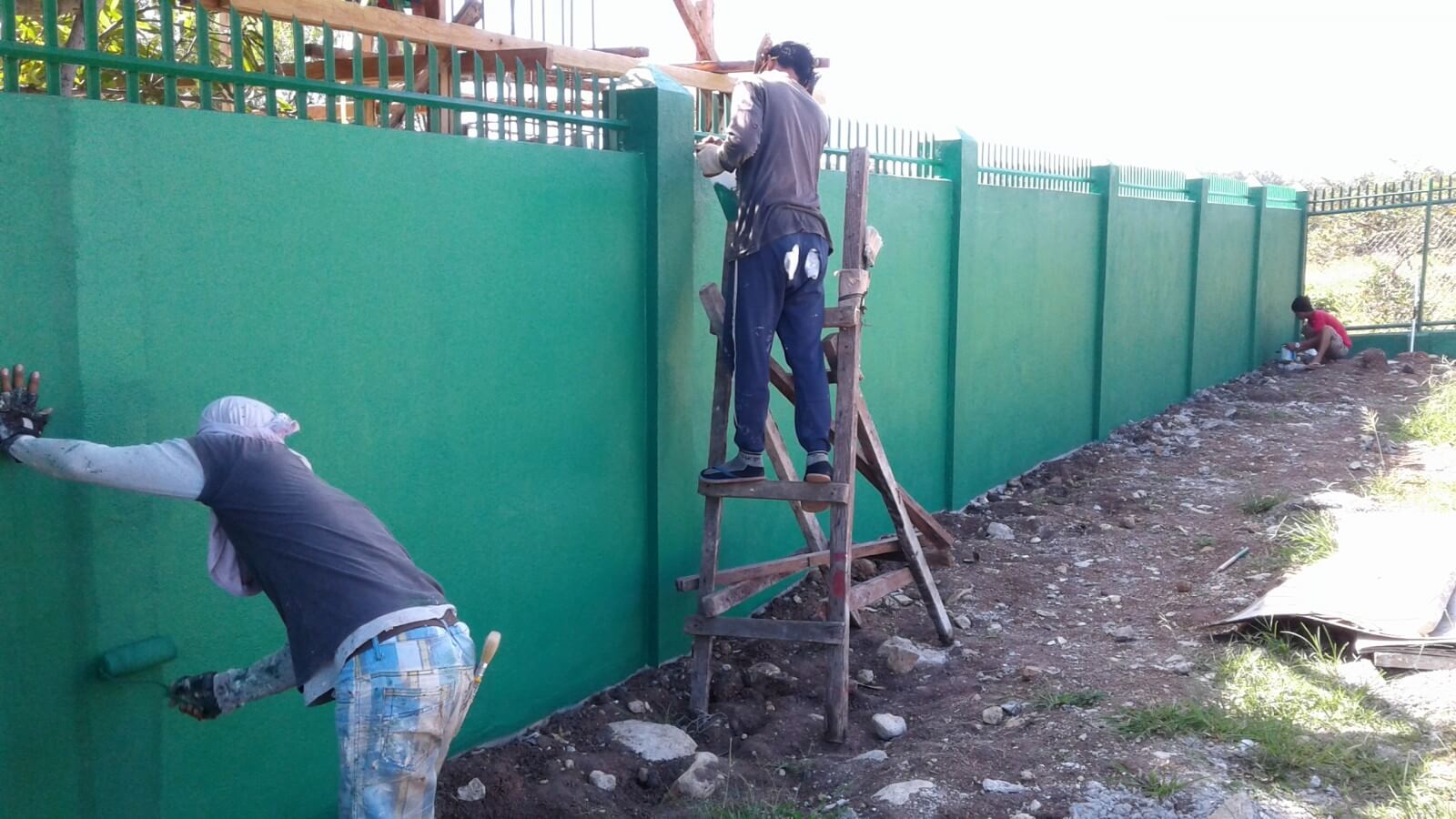 SIBULAN HOUSE- FINISHING THE FENCE AND WALL CONSTRUCTION